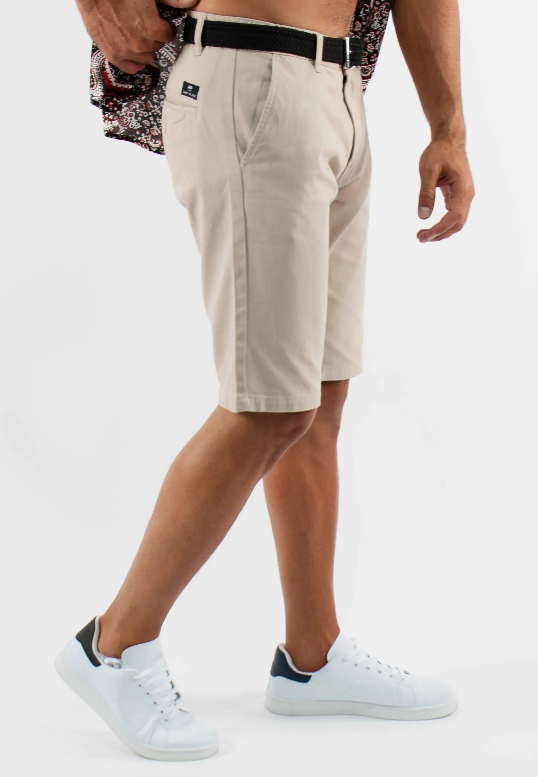 Short unicolore beige