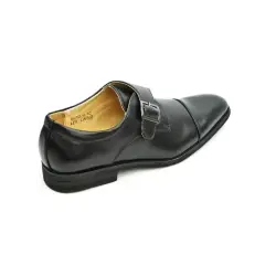 Derby en simili cuir avec boucle noir brillant