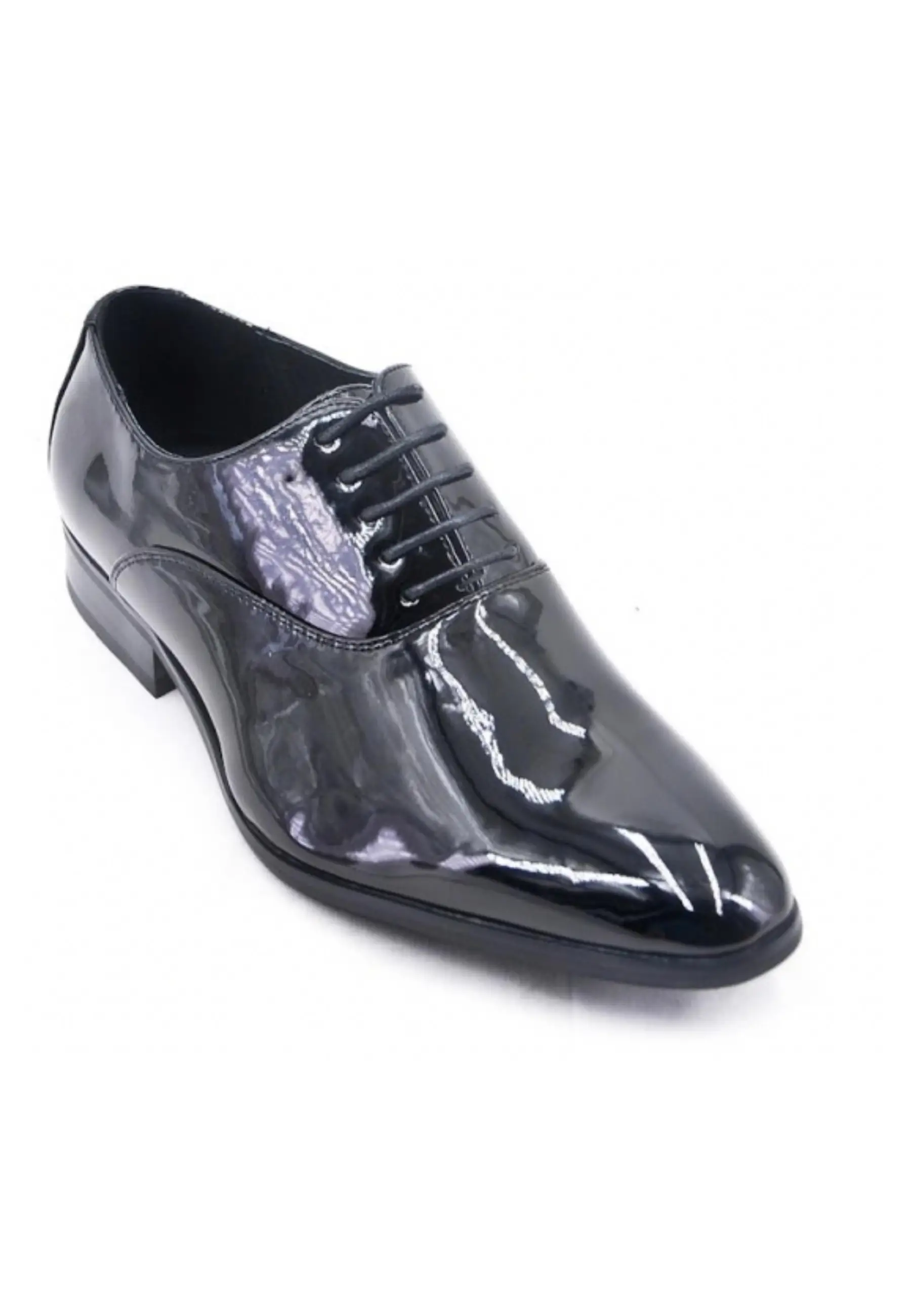 Derby vernis noir