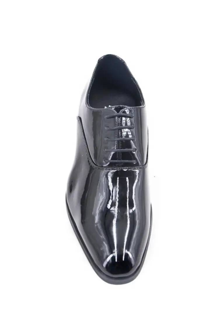 Derby vernis noir