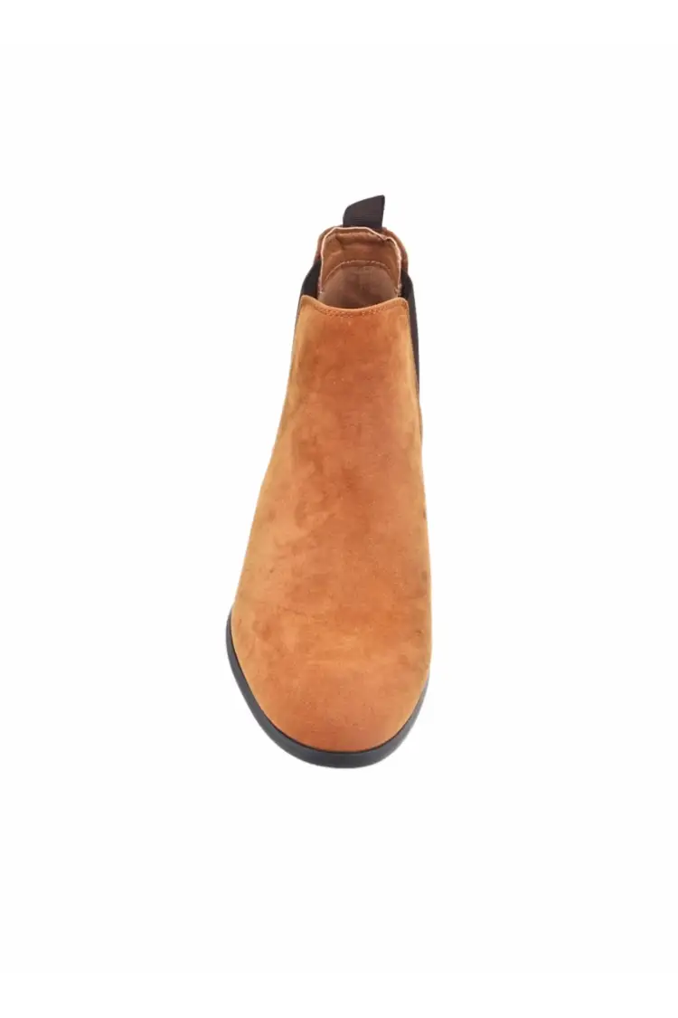 Bottines en suédine camel