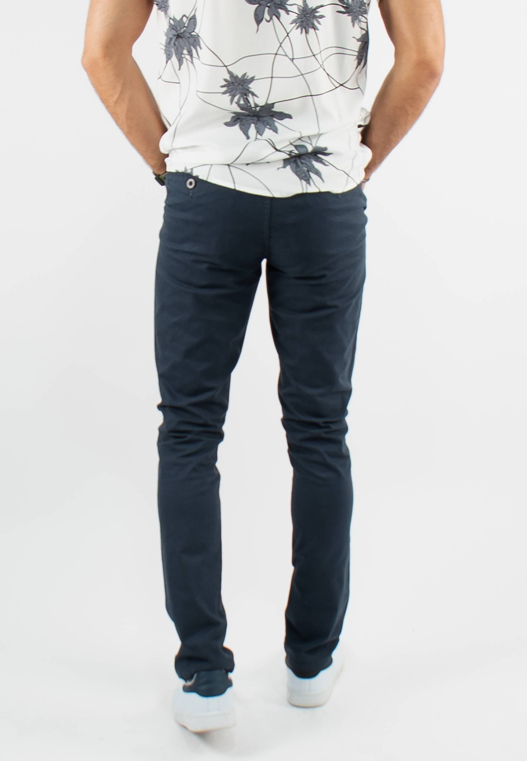 Pantalon chino classique navy