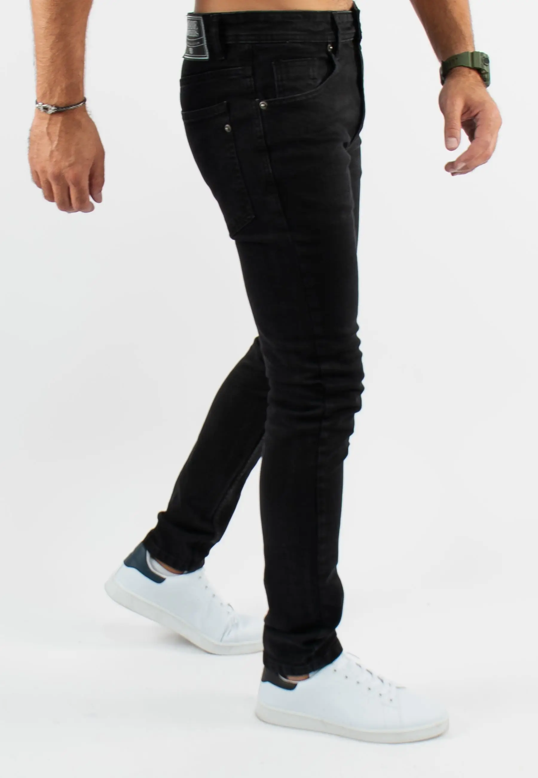 Jean super slim délavé stone wash noir