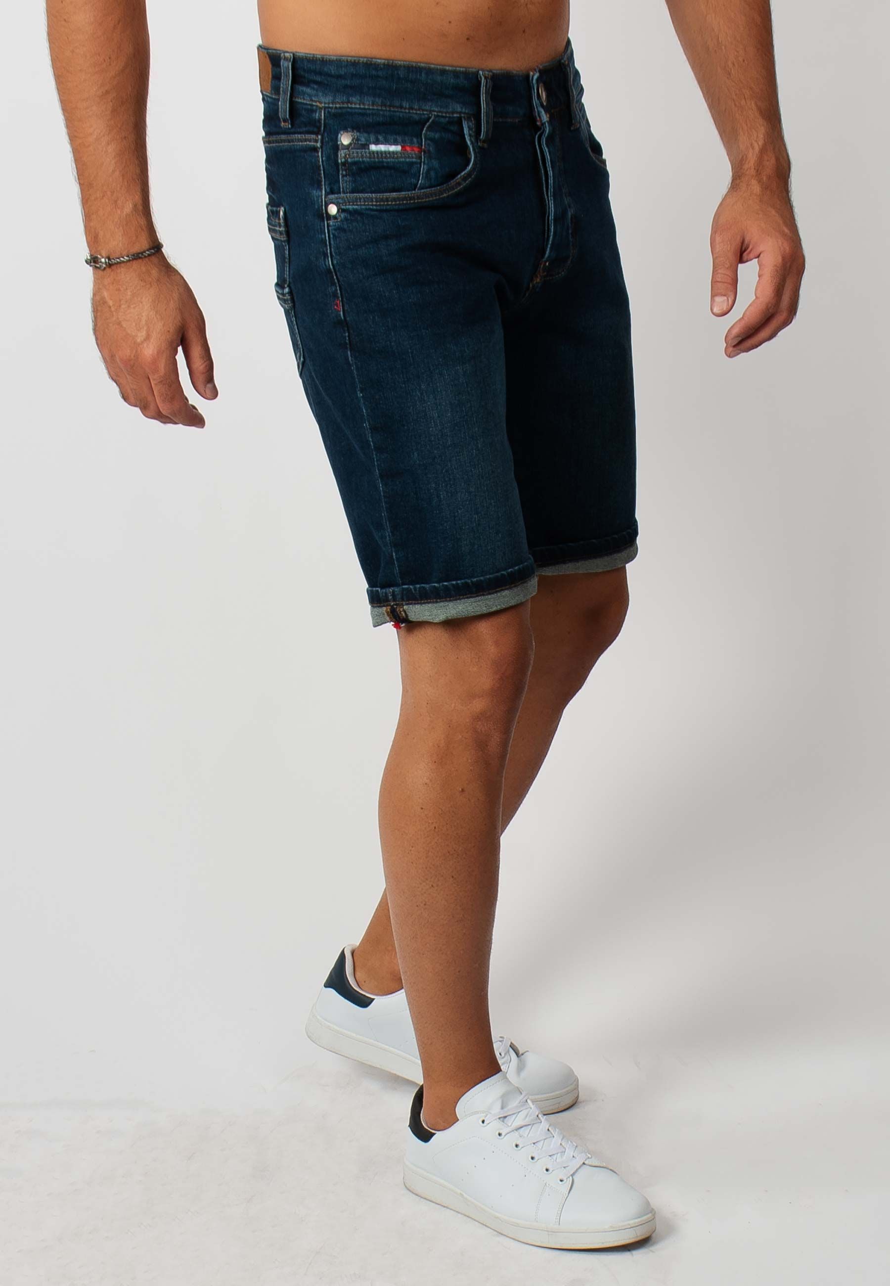 Short en jean bleu