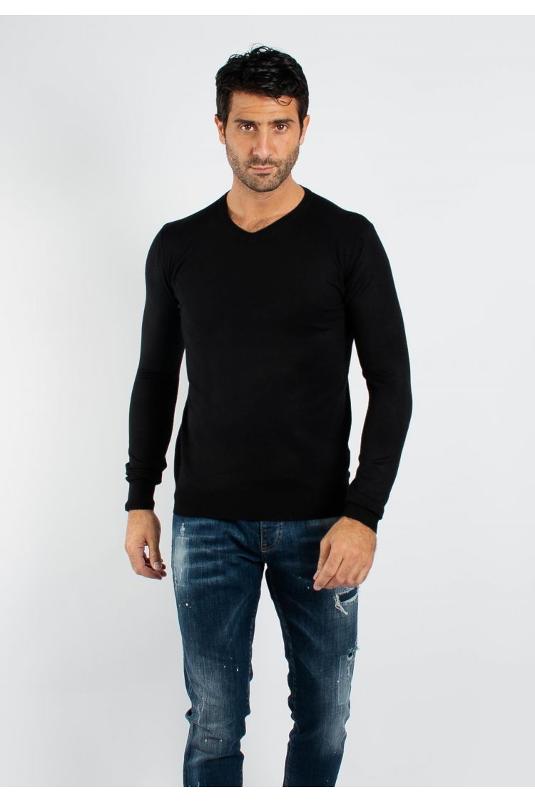 Pull fin col V YY03 - Noir