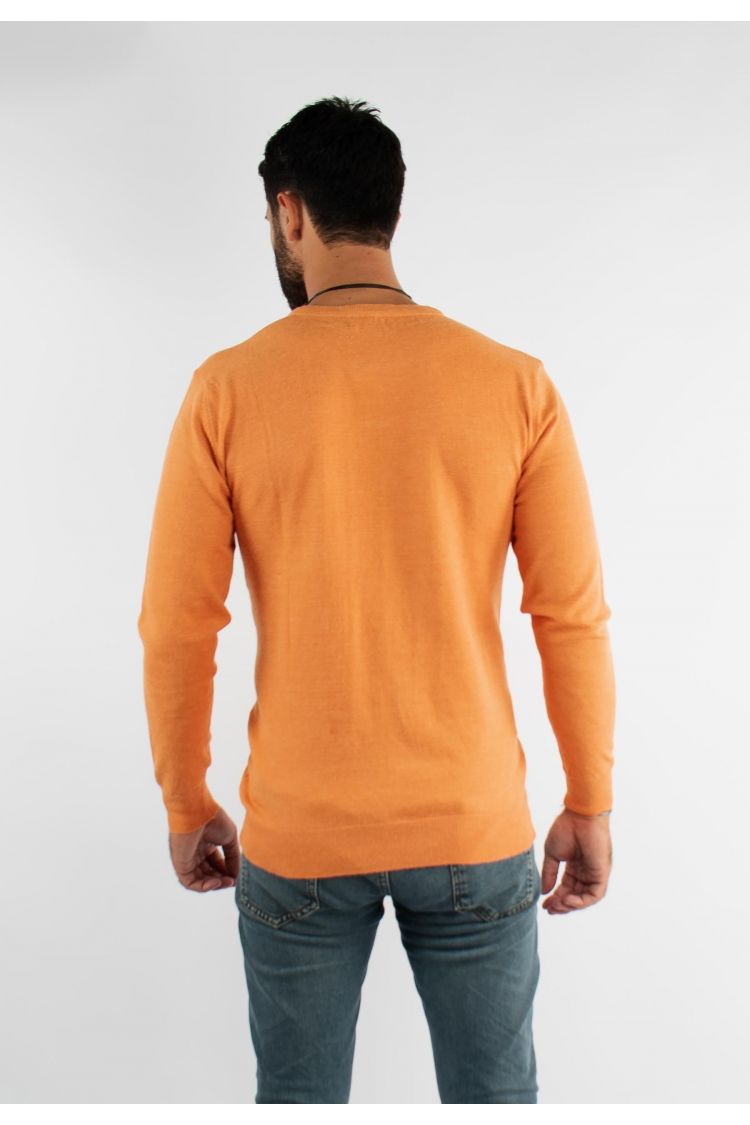 Pull orange cashemere avec col V