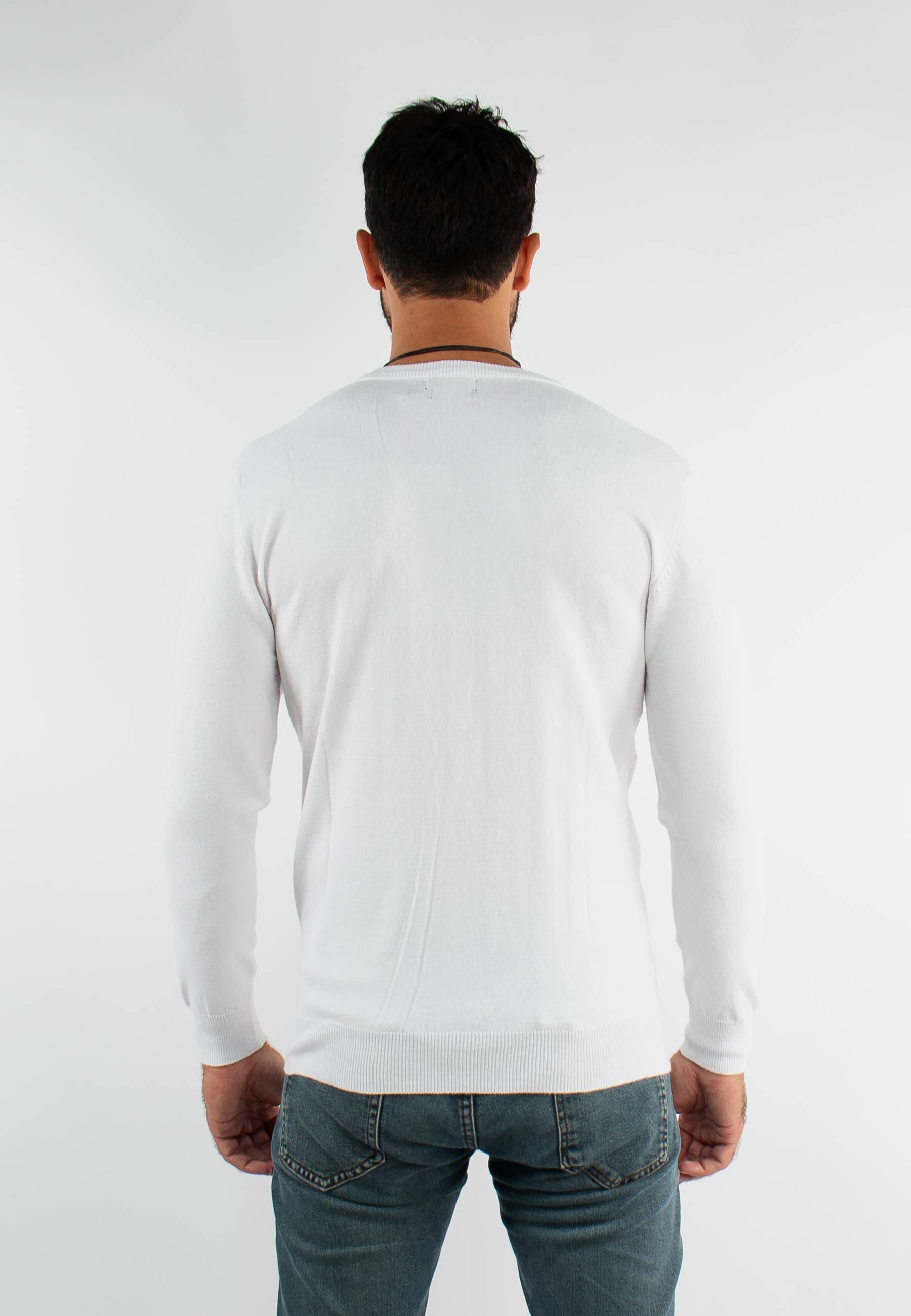 Pull blanc cashemere avec col V