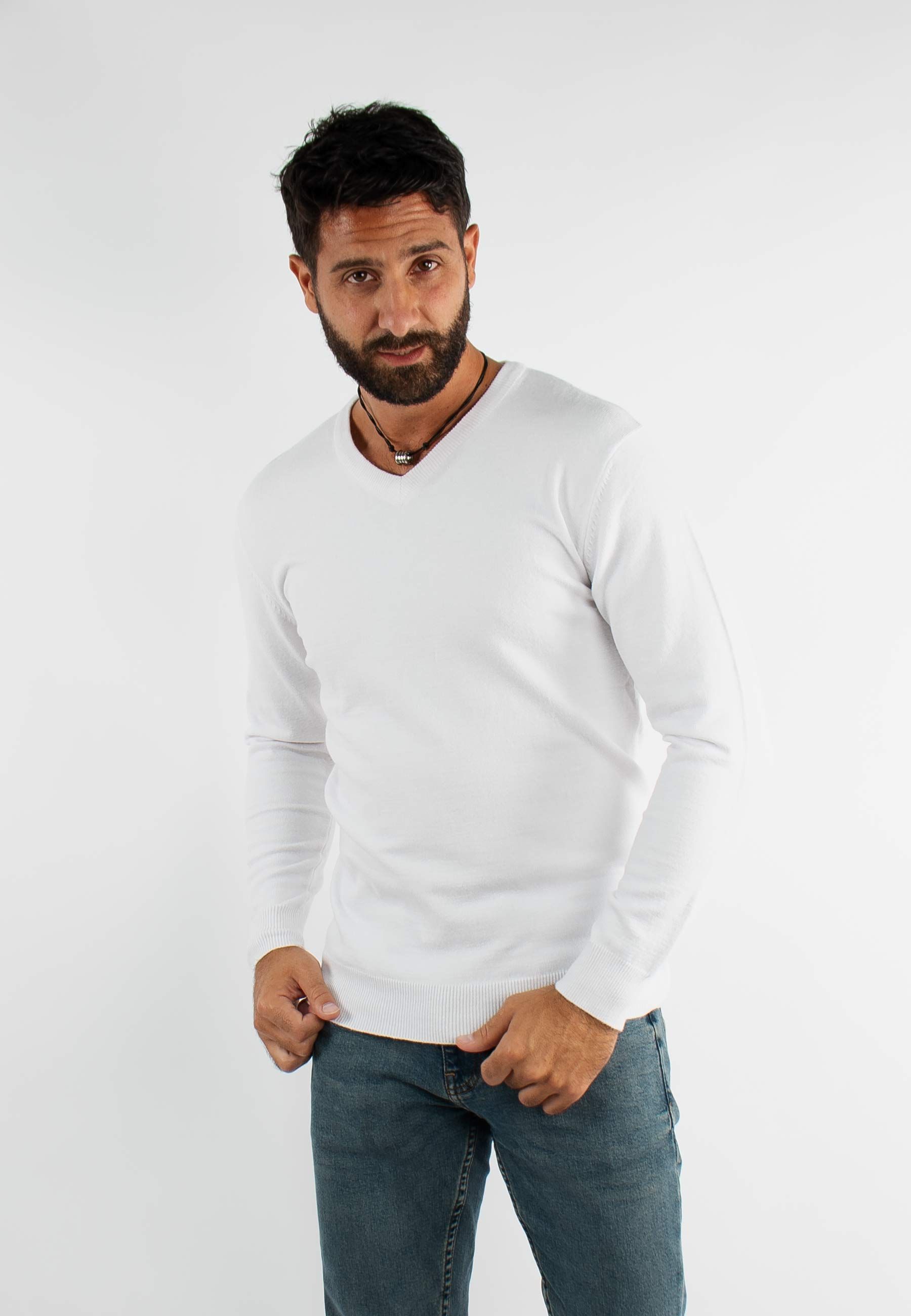 Pull blanc cashemere avec col V