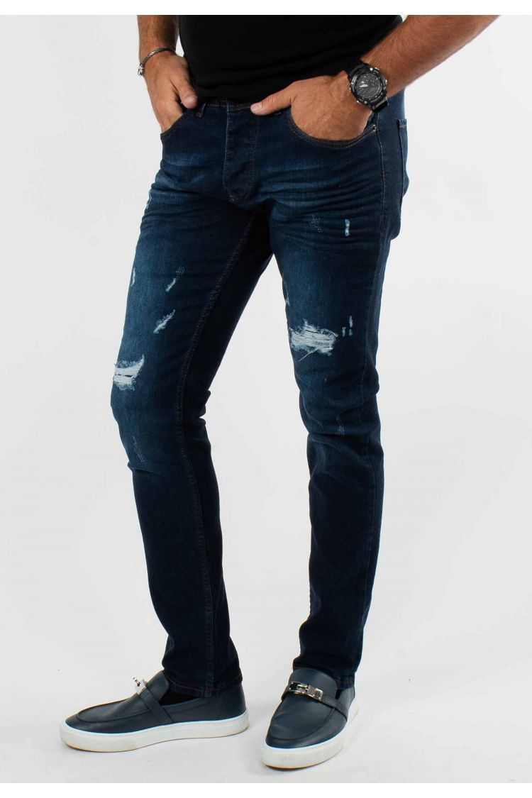 Jean bleu avec trous