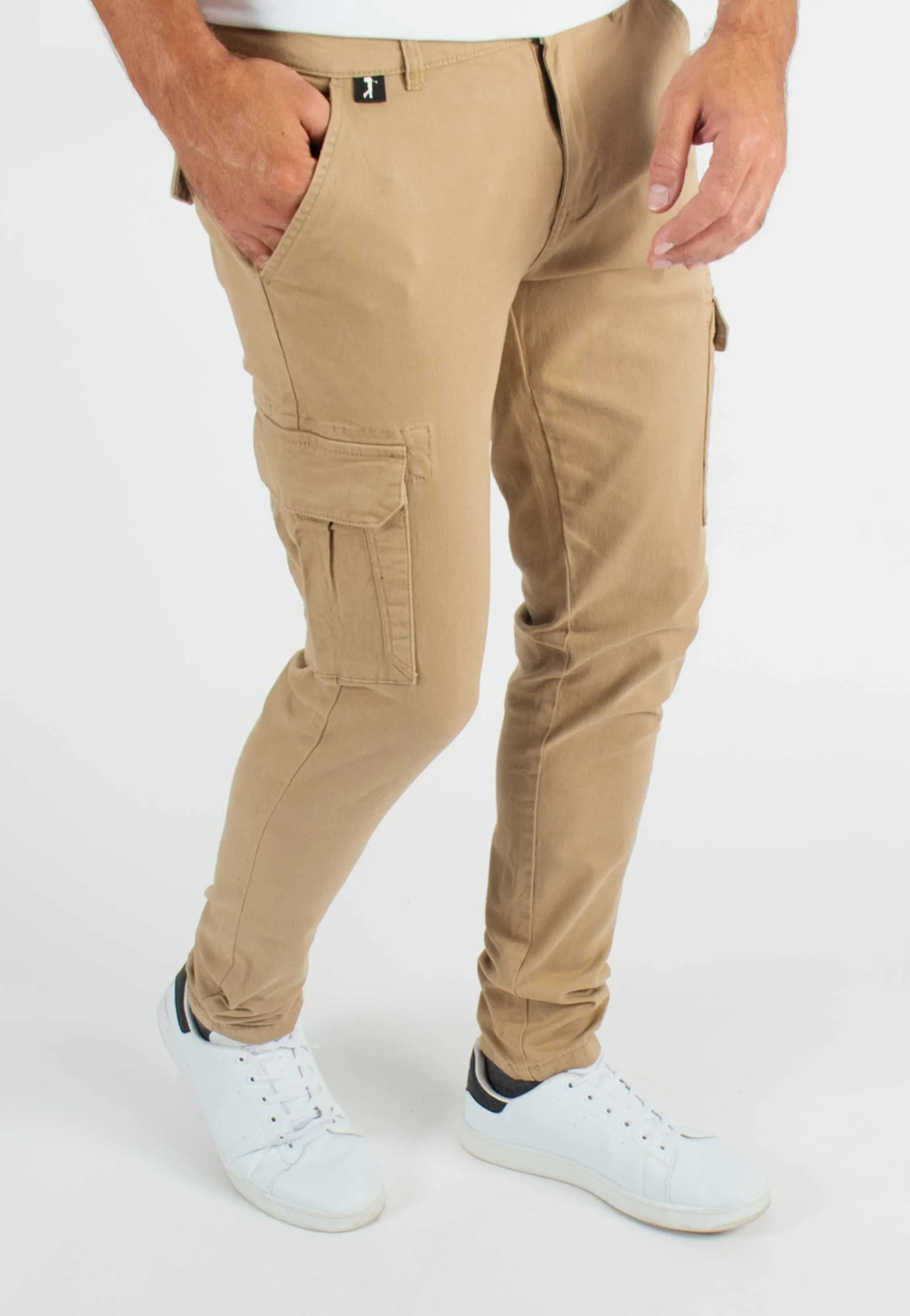 Pantalon cargo camel Slim