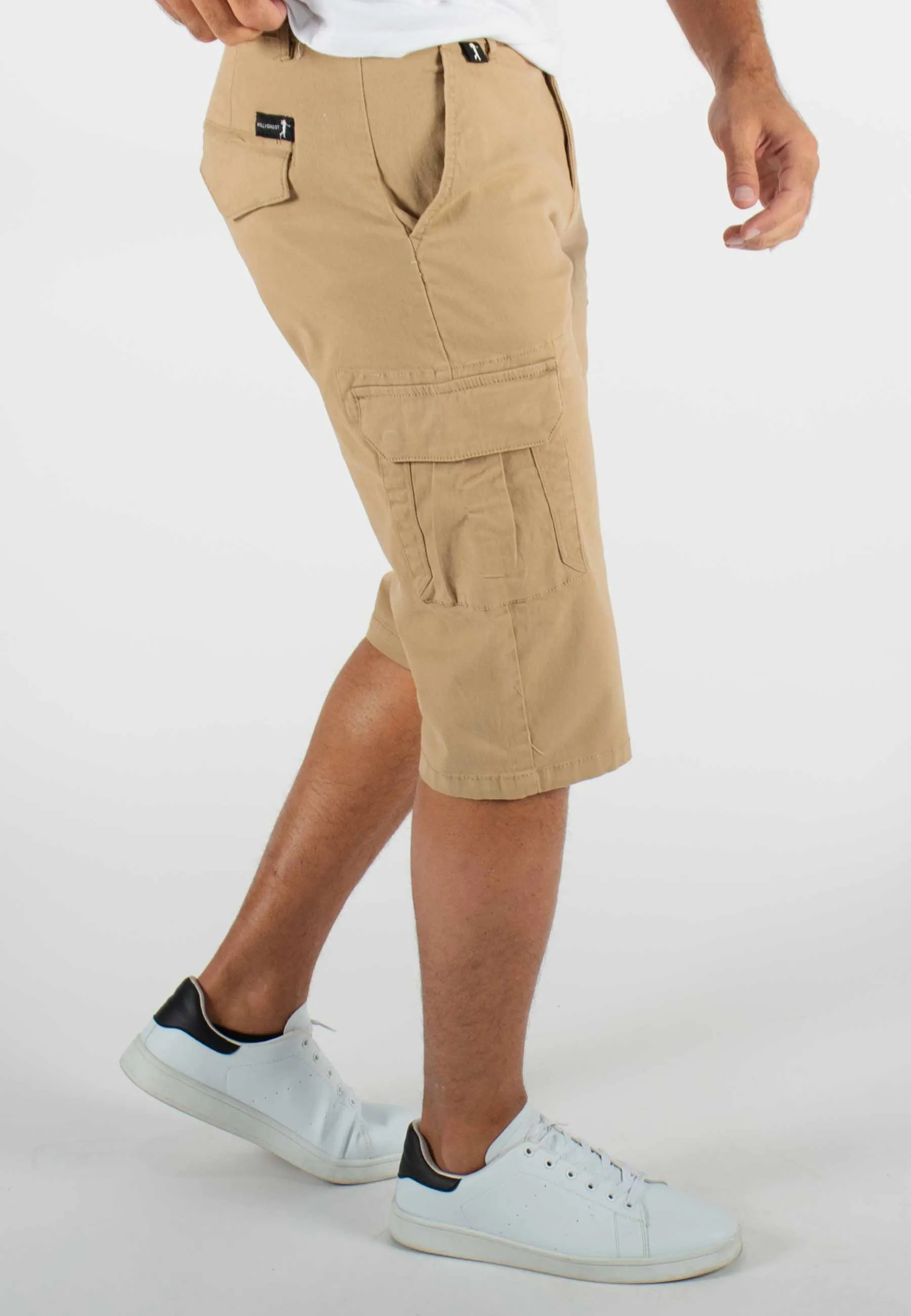 Short cargo mi-long camel