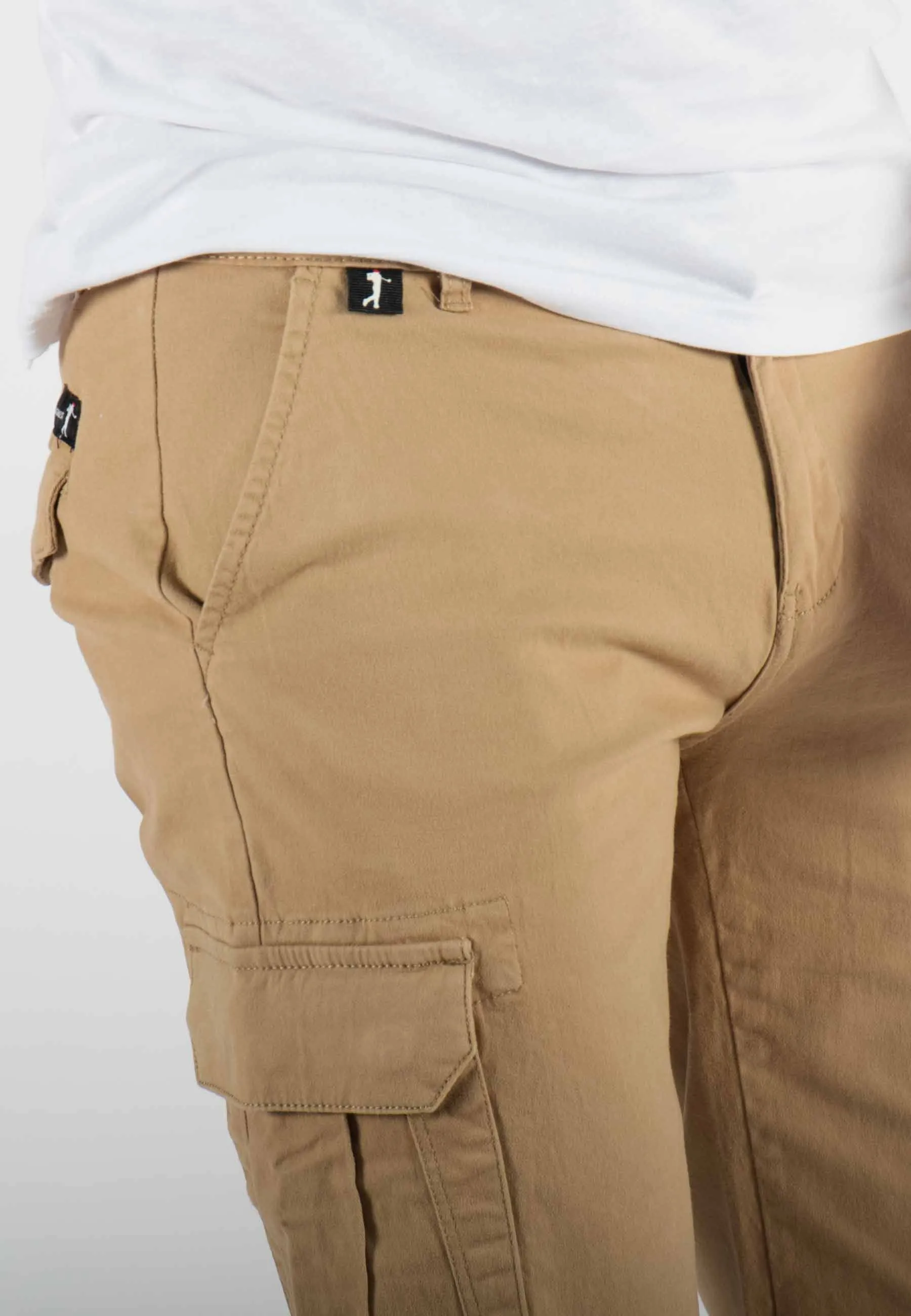 Short cargo mi-long camel