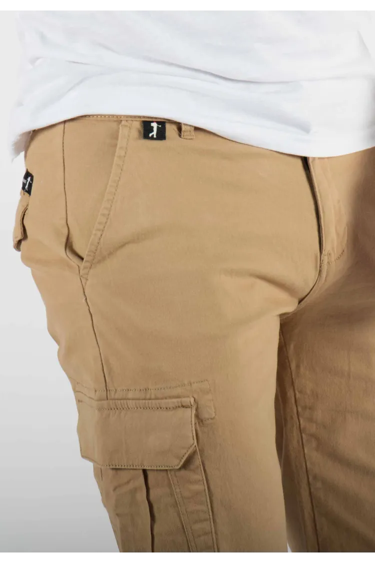 Short cargo mi-long camel