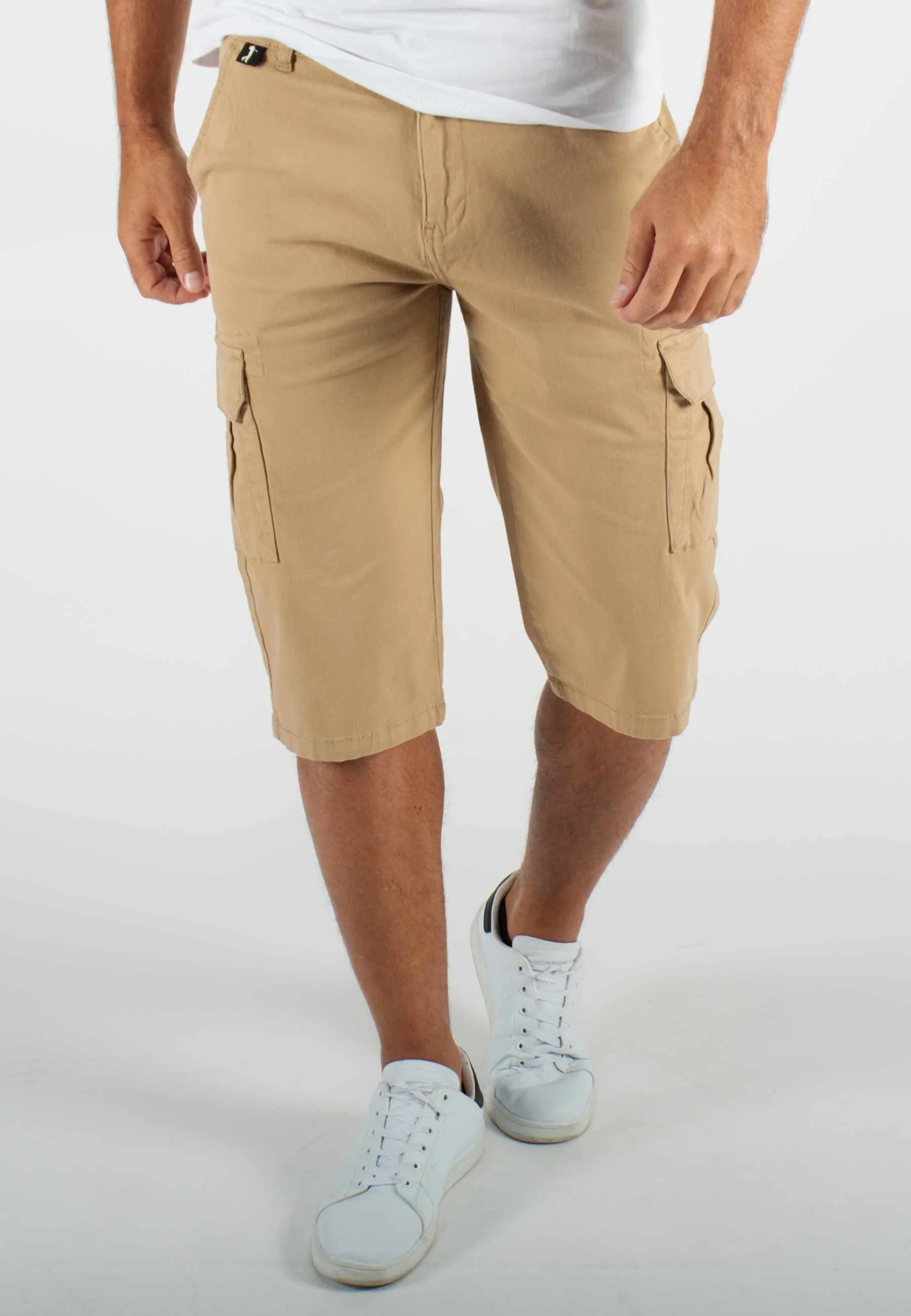 Short cargo mi-long camel