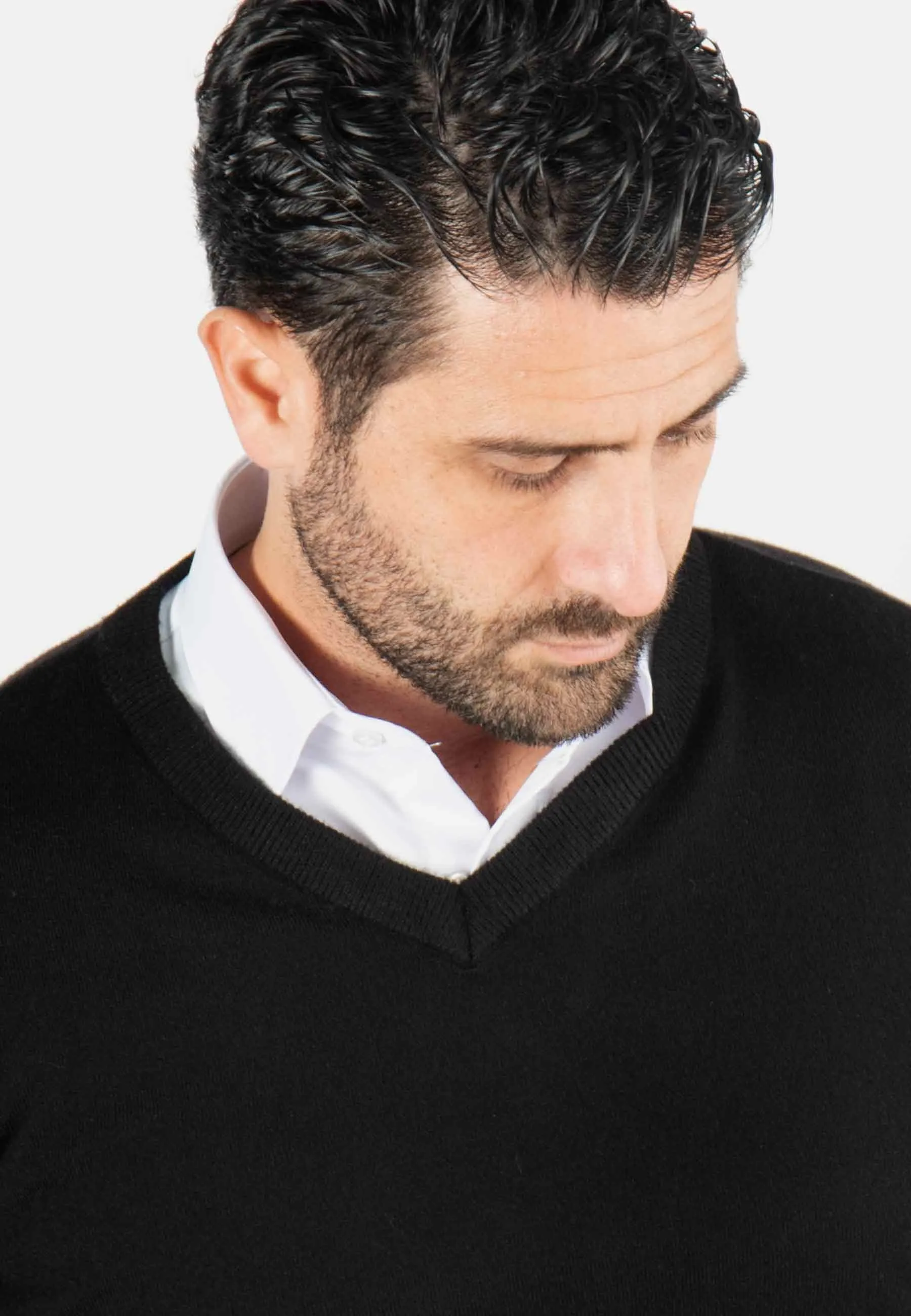 Pull homme col v noir - Touché cachemire