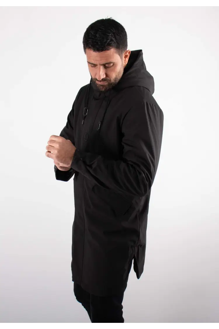 Parka Mi-Longue Homme Mazalito – Noir, Minimaliste et Élégante