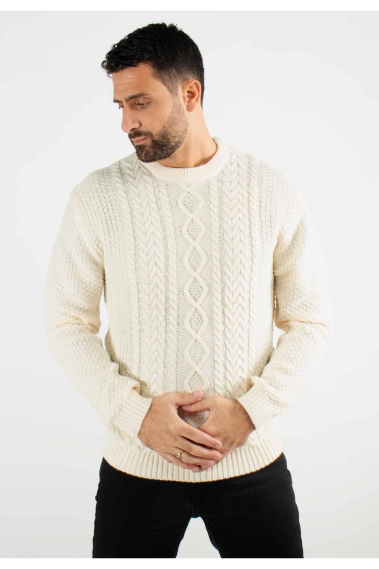 Pull torsadé col rond écru