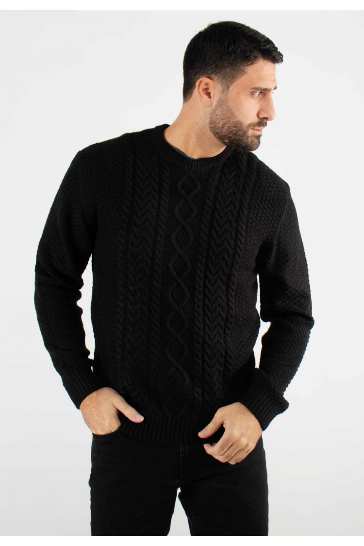 Pull torsadé col rond noir