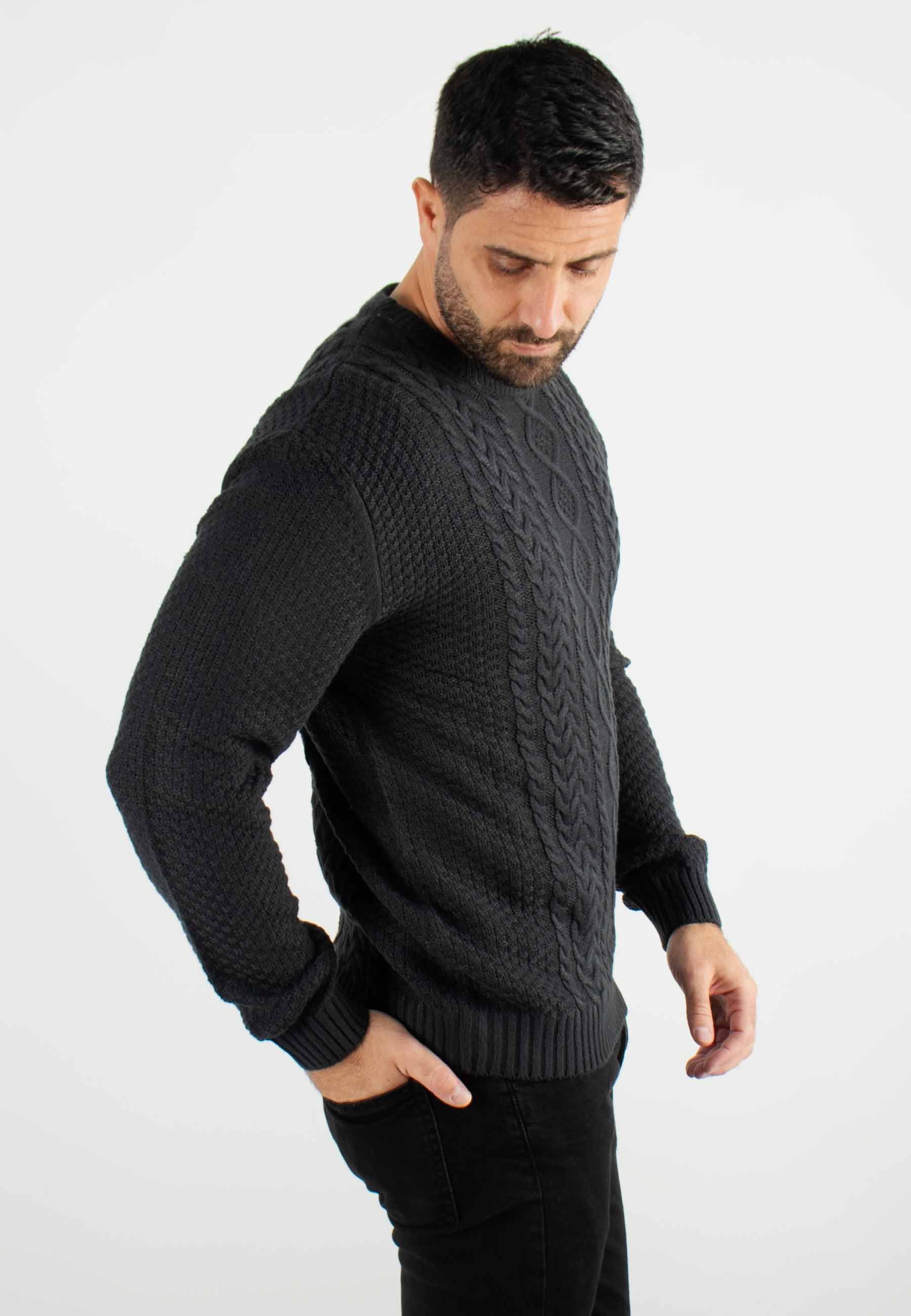 Pull torsadé col rond marine