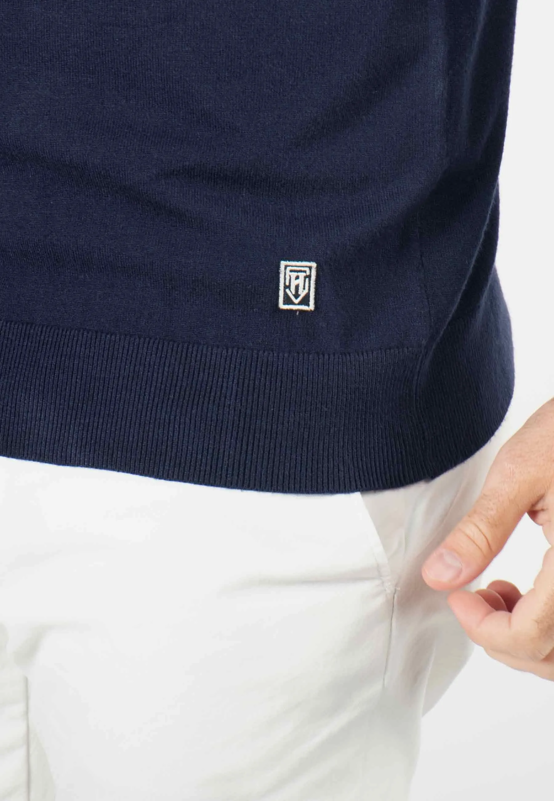 Pull homme col v navy - Touché cachemire