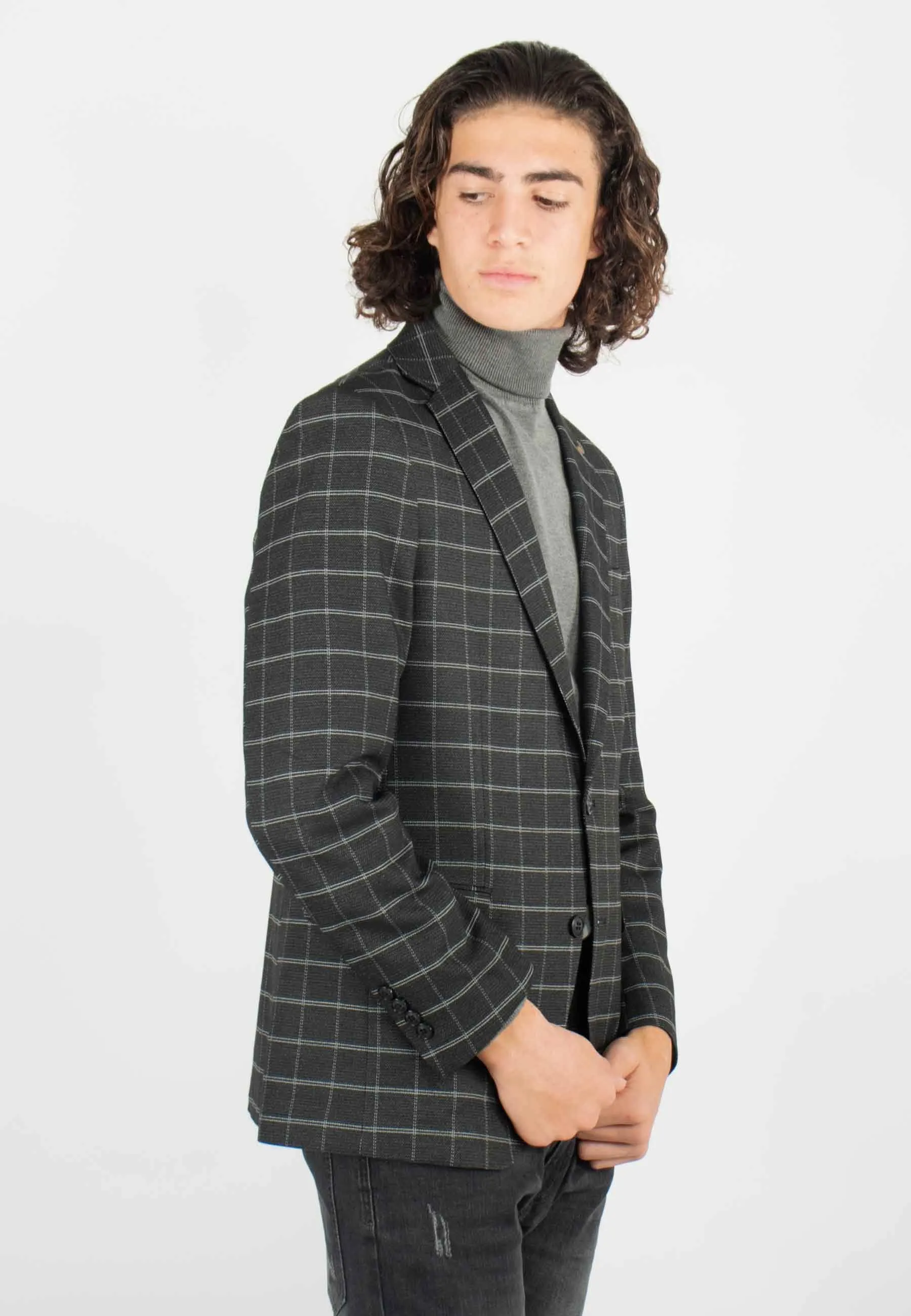 Veste de costume anthracite à carreaux avec poches latérales, style élégant et intemporel