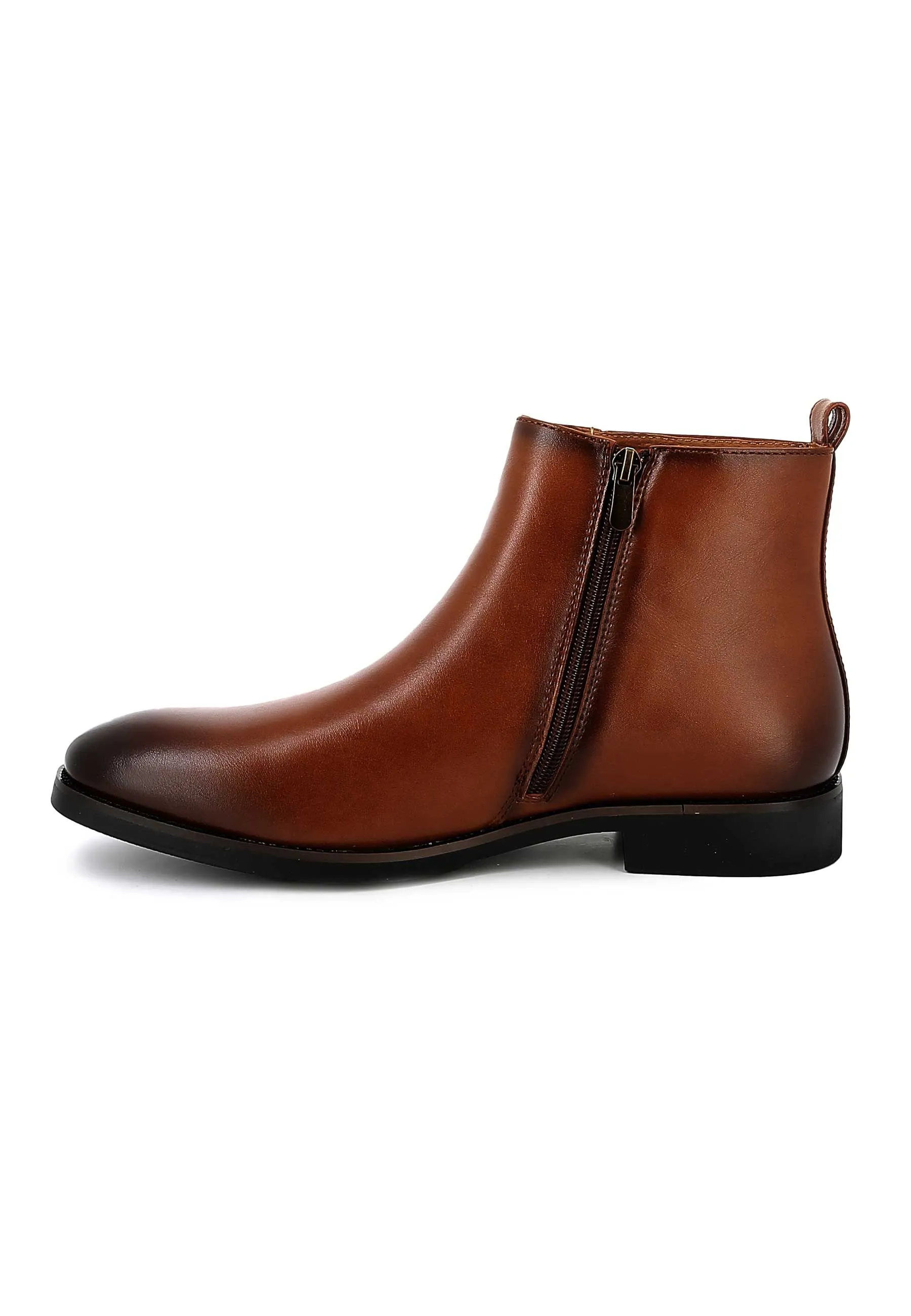 Bottines UOMO en Simili Cuir Cognacs avec boucles - Détails Distinctifs