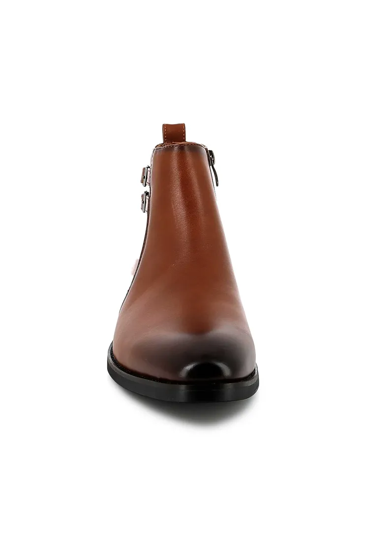Bottines UOMO en Simili Cuir Cognacs avec boucles - Détails Distinctifs